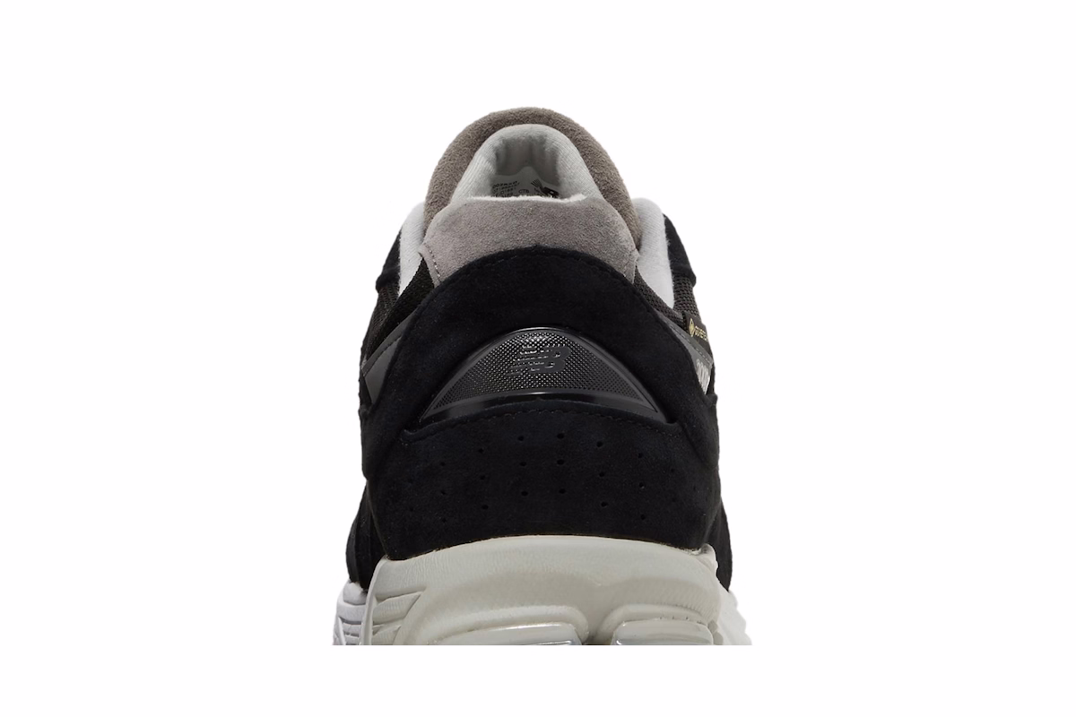 New Balance 2002R Gore-Tex 'Black Castlerock'