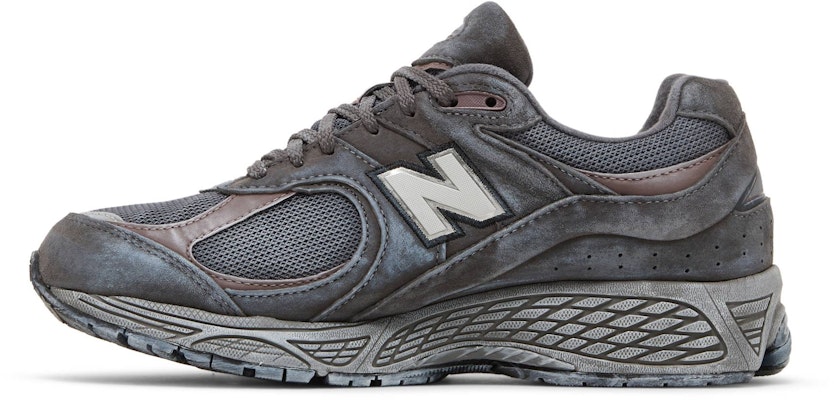 New Balance 2002R Gore-Tex 'Magnet Grey' M2002RXA Lookbook New Balance 2002R Gore-Tex 'Magnet Grey' M2002RXA