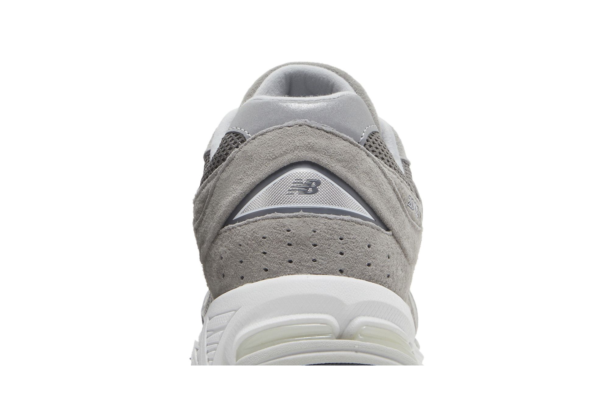 Cheap New Balance 2002R 灰白色 M2002RJM