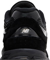 New Balance 2002R 网眼 黑色 金属色 M2002WB Sizing New Balance 2002R 网眼 黑色 金属色 M2002WB