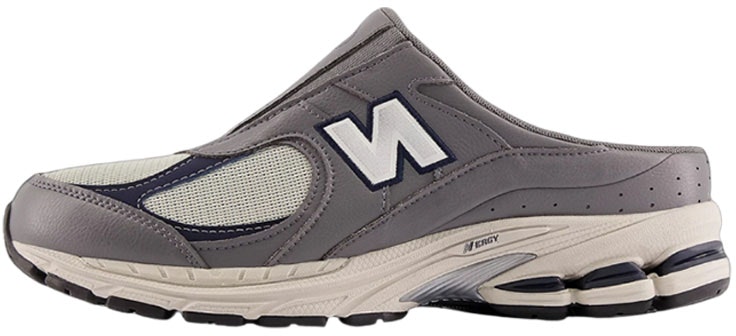 new-balance-2002-r-mule-dark-grey