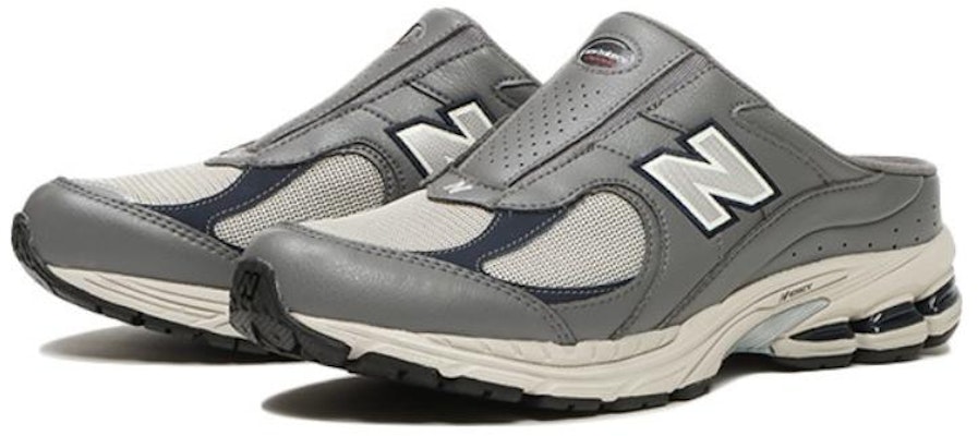 New Balance 2002R 踏跟鞋「深灰色」M2002RMJ Lookbook New Balance 2002R 踏跟鞋「深灰色」M2002RMJ
