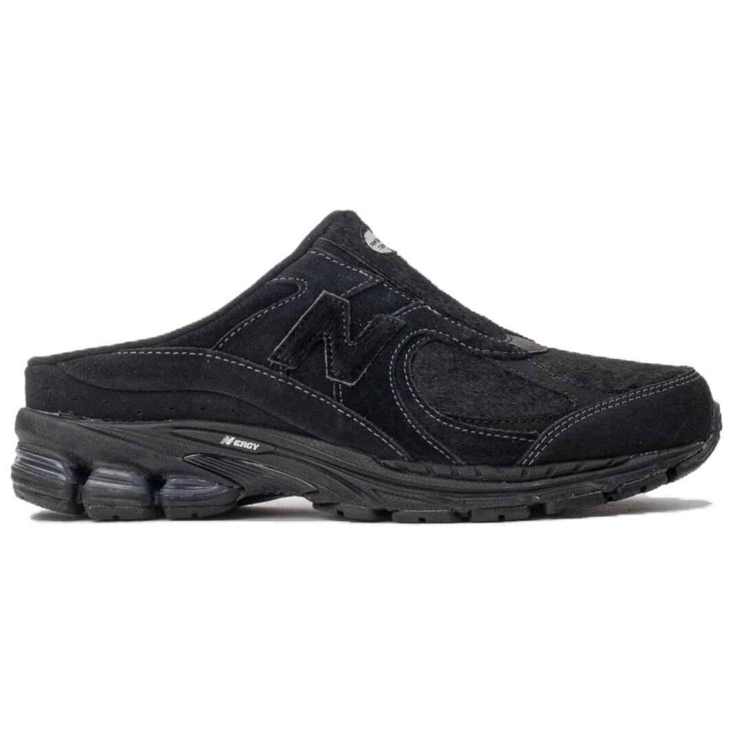Lookbook New Balance 2002R 拖鞋『全黑』M2002RMR