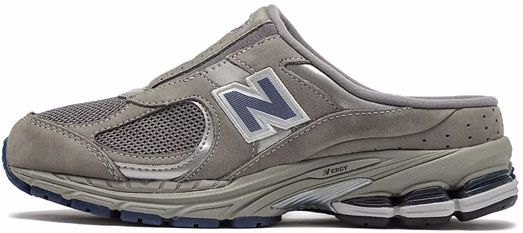 new-balance-2002-r-mule-dark-grey-dark-navy