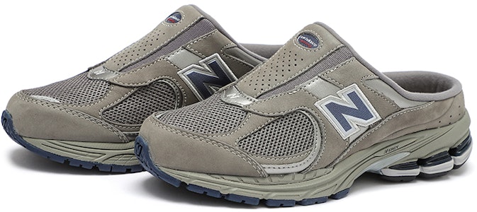 New Balance 2002R Mule Abu Gelap Biru Tua M2002RMX Lookbook New Balance 2002R Mule Abu Gelap Biru Tua M2002RMX