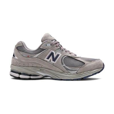 NB 2002R 'Light Grey'