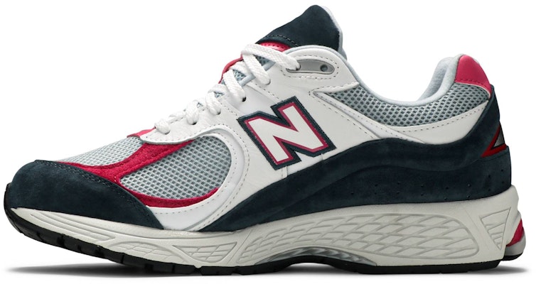 New Balance 2002R Petrol Exuberant Pink ML2002RH Lookbook New Balance 2002R Petrol Exuberant Pink ML2002RH
