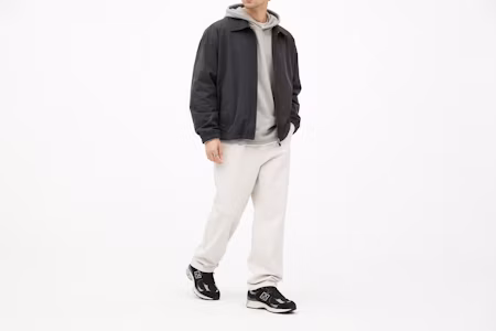 Order 뉴발란스 2002R 프로텍션팩 '블랙 그레이' M2002RDJ