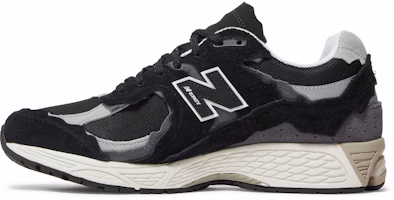 New Balance 2002R 保護套裝 '黑灰' M2002RDJ Lookbook New Balance 2002R 保護套裝 '黑灰' M2002RDJ