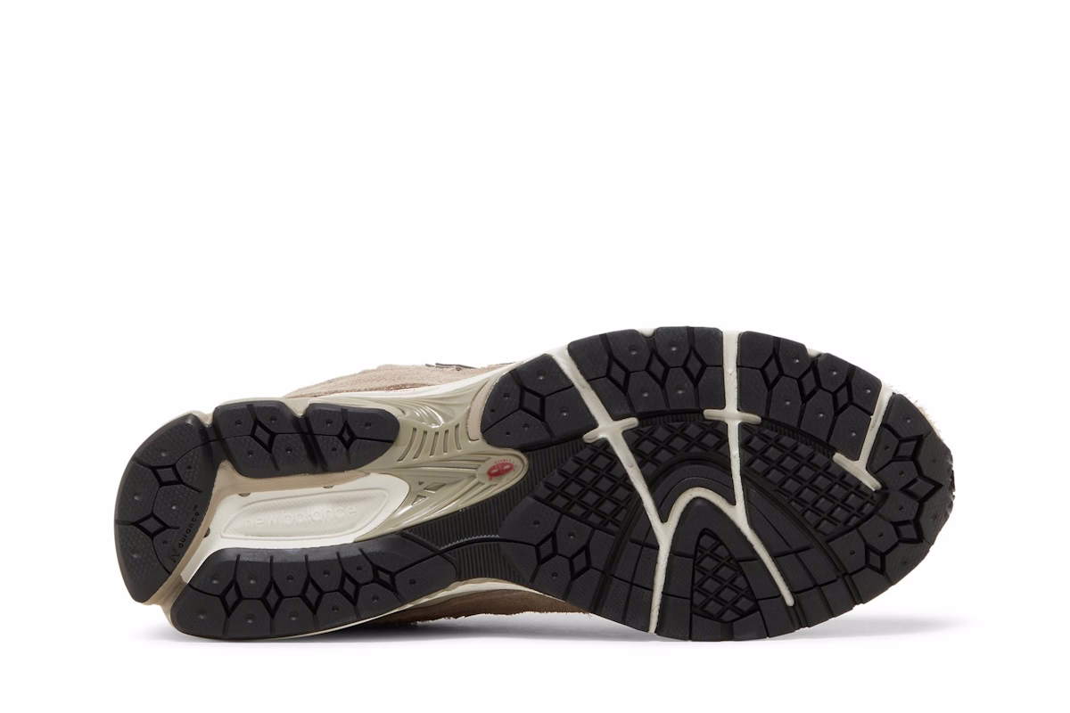 New Balance 2002R Protection Pack 'Driftwood' M2002RDL