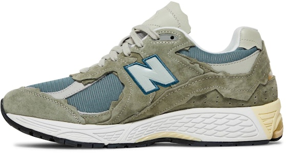 New Balance 2002R Protection Pack 'Mirage Grey' Abu Gelap M2002RDD Lookbook New Balance 2002R Protection Pack 'Mirage Grey' Abu Gelap M2002RDD