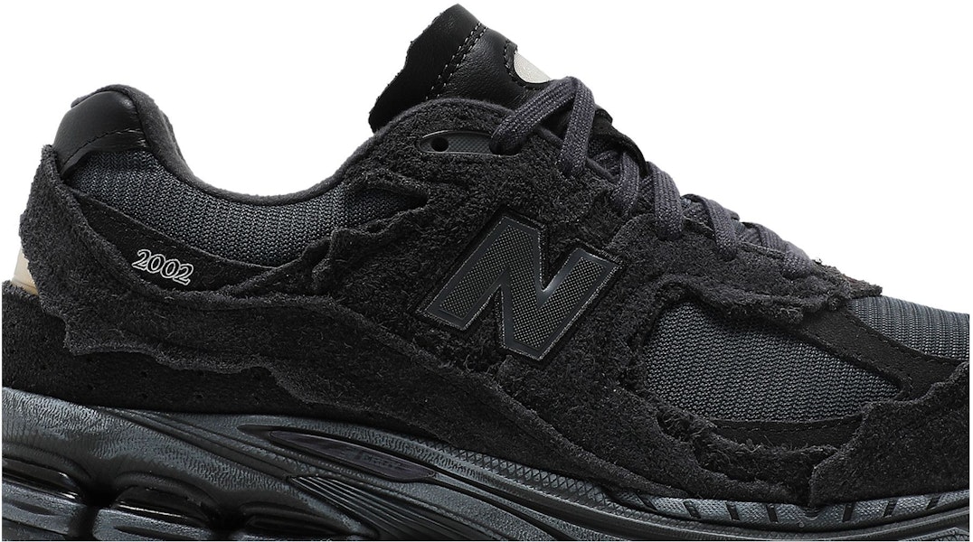 New Balance 2002R Protection Pack 'Phantom' M2002RDB Lookbook New Balance 2002R Protection Pack 'Phantom' M2002RDB