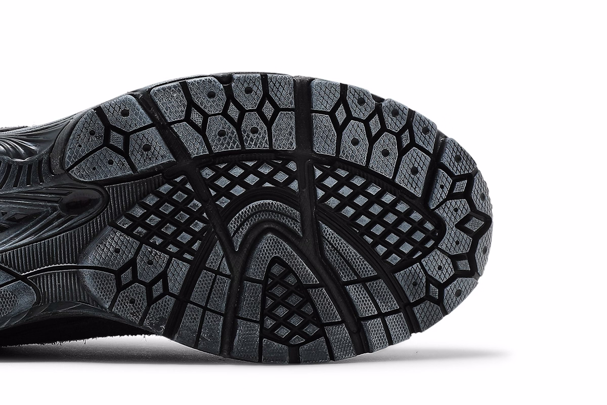 New Balance 2002R Protection Pack 'Phantom'