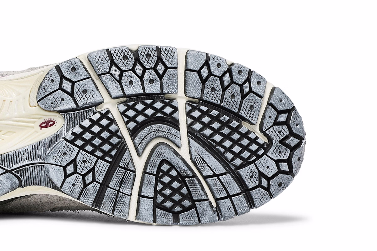 New Balance 2002R Protection Pack 'Rain Cloud'