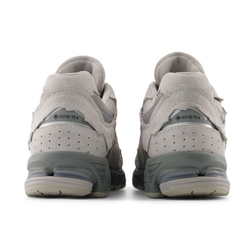 Lookbook New Balance 2002R Kasut Sneaker U200227R