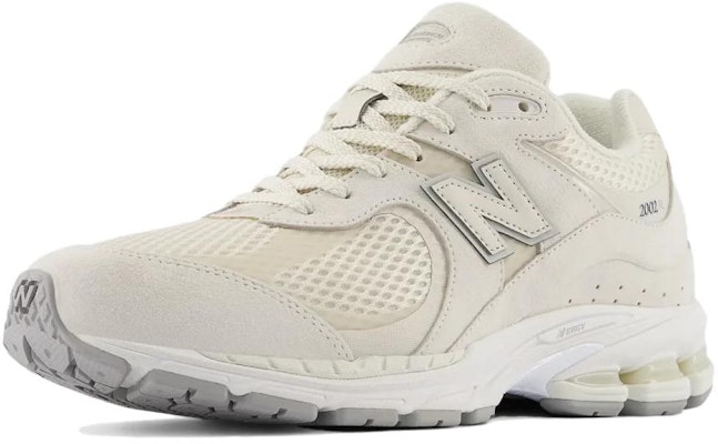 New Balance 2002R Sneakers 'Bone' Pria/Wanita M2002WC Lookbook New Balance 2002R Sneakers 'Bone' Pria/Wanita M2002WC