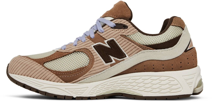 New Balance 2002R SSENSE Eksklusif Corduroy M2002RSS Lookbook New Balance 2002R SSENSE Eksklusif Corduroy M2002RSS