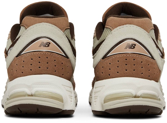 New Balance 2002R SSENSE Eksklusif Corduroy M2002RSS Details for New Balance 2002R SSENSE Eksklusif Corduroy M2002RSS