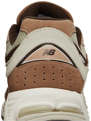 New Balance 2002R SSENSE Eksklusif Corduroy M2002RSS Sizing New Balance 2002R SSENSE Eksklusif Corduroy M2002RSS