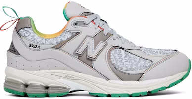 New Balance 2002R x GANNI 'Raincloud' M2002RGD New Balance 2002R x GANNI 'Raincloud' M2002RGD