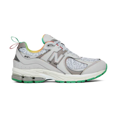 NB 2002R GANNI 'Raincloud'