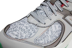 New Balance 2002R x GANNI '雨雲' M2002RGD 1