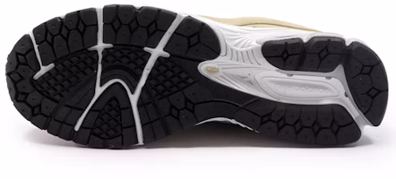 Purchase New Balance NB 2002RM 半拖輕便 低筒 運動休閒鞋 男款 淺奶慄色