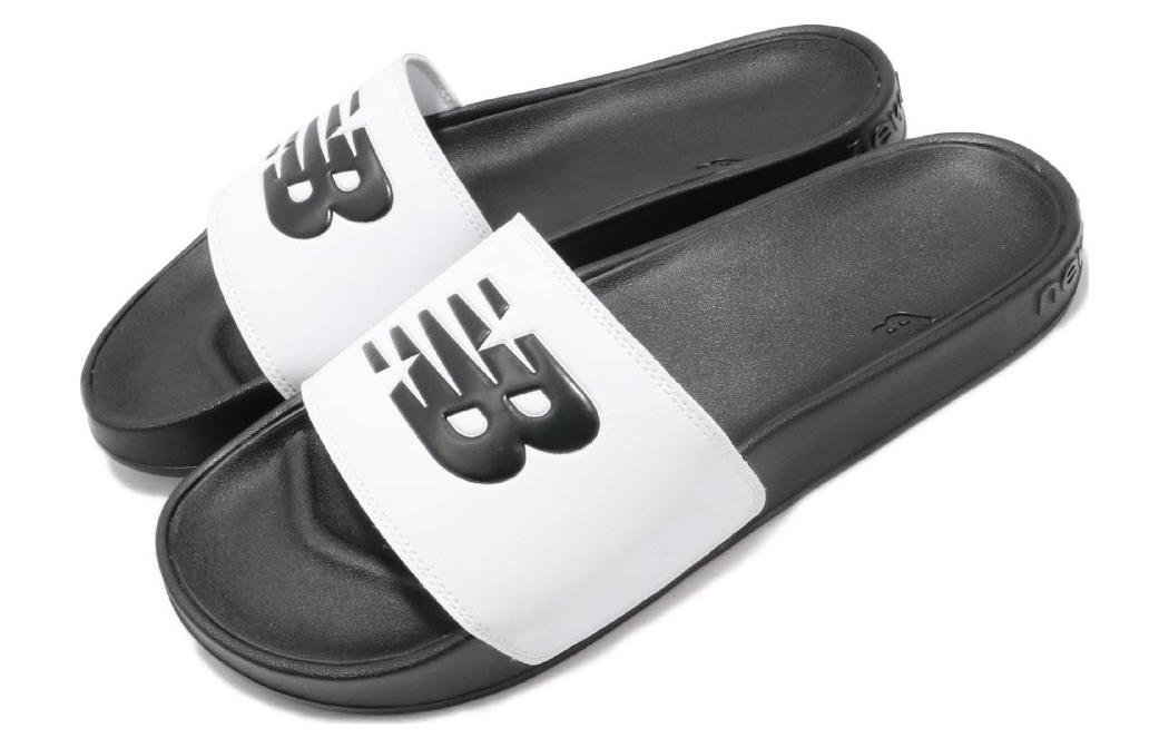 Shop New Balance 200系列 休閒簡約拖鞋 黑白