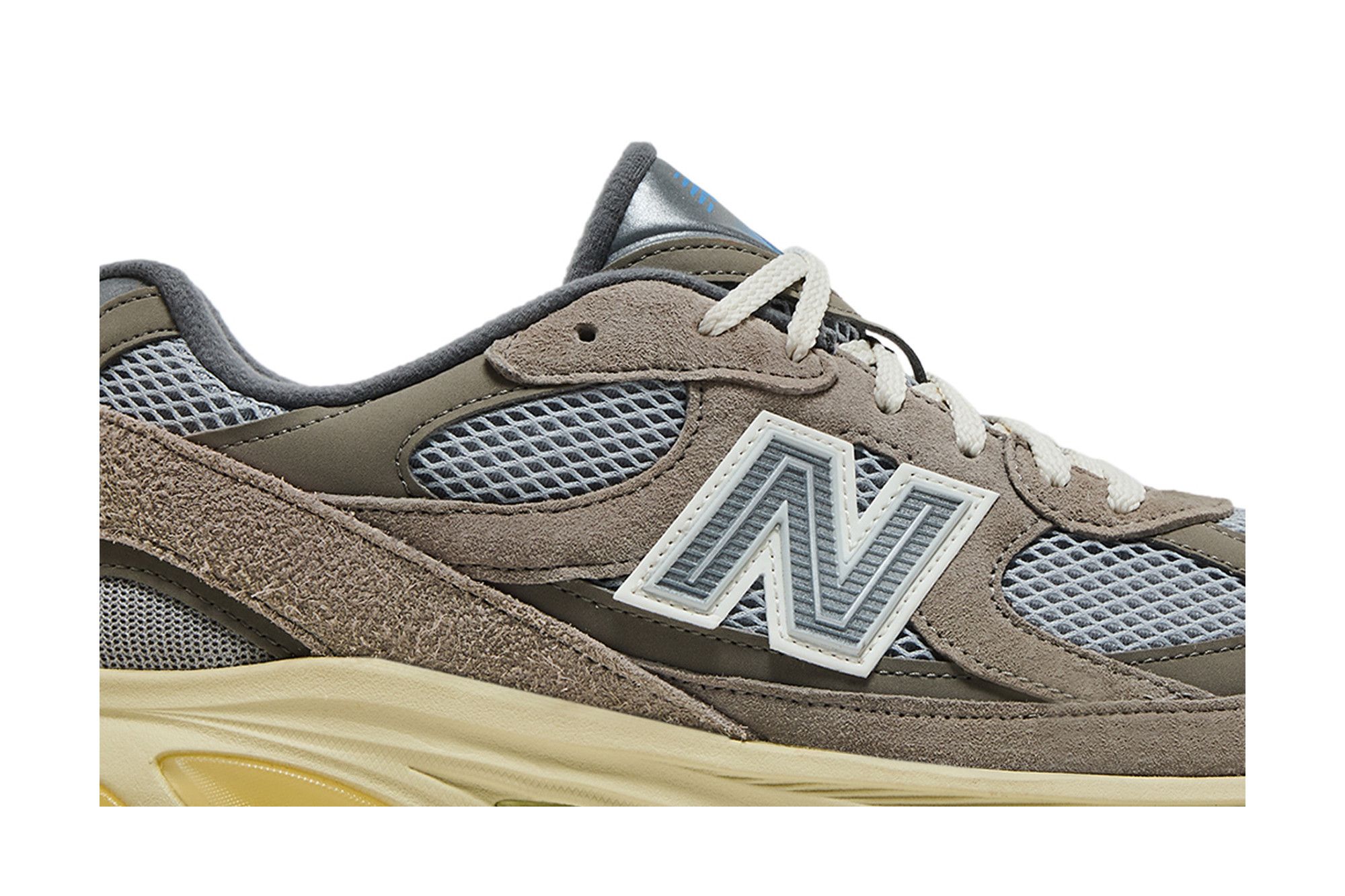 Lookbook New Balance 2010 灰色日 2025 U2010GD