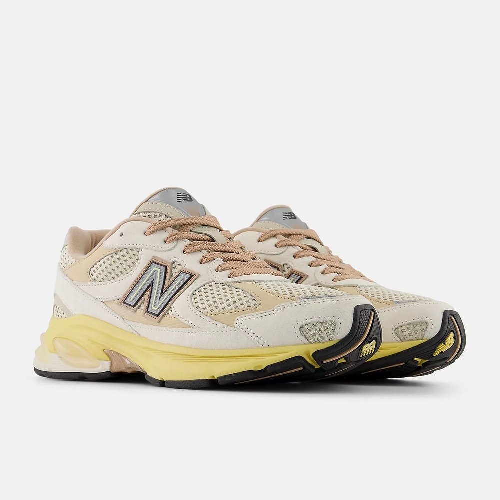 Shop New Balance 2010 Serie Retro Casual Sneakers U2010SGR-D