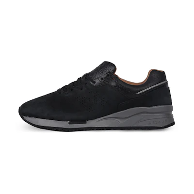 NB 2016 'Tokyo Design Studio - Black'