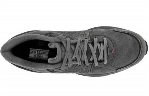 New Balance 2040v4 美國製造「深灰色」M2040GL2 Lookbook New Balance 2040v4 美國製造「深灰色」M2040GL2