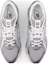 Lookbook New Balance 204L Plata Metálica Oscura U204L1KP