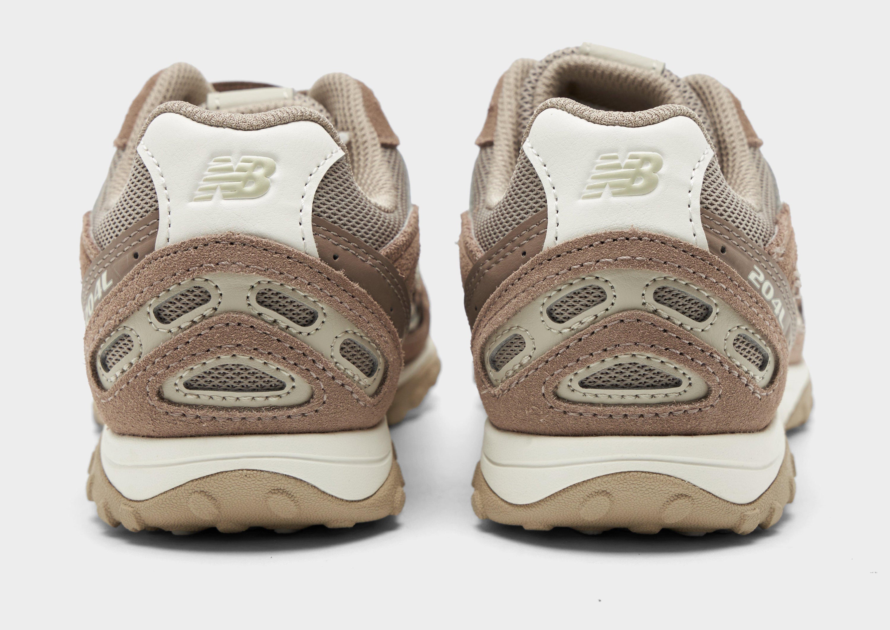 Lookbook New Balance 204L 'Mushroom Arid Stone' U204L155