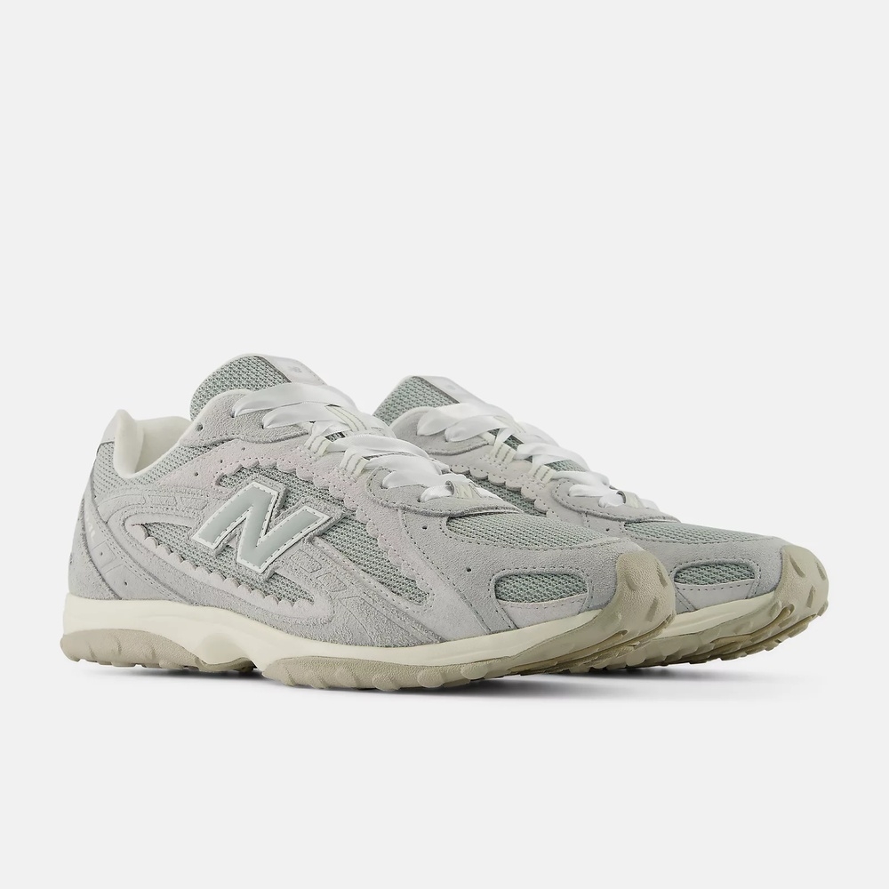 Shop New Balance 204L Casual Shoes U204L5AV-D