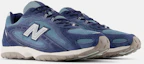 Shop New Balance 204L Série Chaussures Décontractées U204L67Q-D