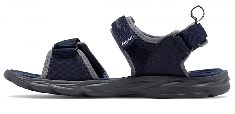 New Balance 2067系列 回應鞋型 魔術貼 露腳趾平底涼鞋 藏藍色 Buy New Balance 2067系列 回應鞋型 魔術貼 露腳趾平底涼鞋 藏藍色