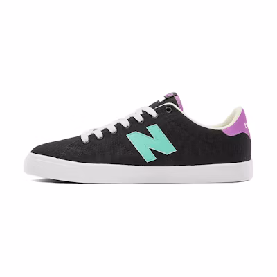 NB 210 'Black Summer Jade'