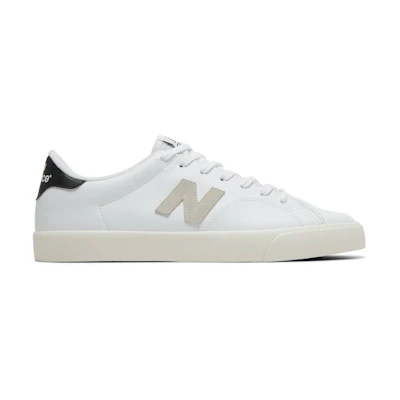 NB 210 Pro Court 'White Black'