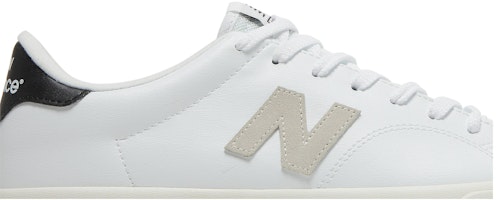 New Balance 210 Pro Court 'Putih Hitam' CT210WLB Order New Balance 210 Pro Court 'Putih Hitam' CT210WLB