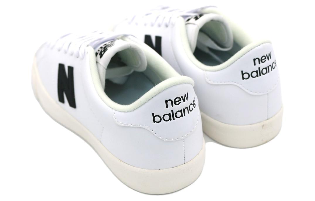 Shop New Balance NB 210 低筒 板鞋 男女皆宜 白黑色