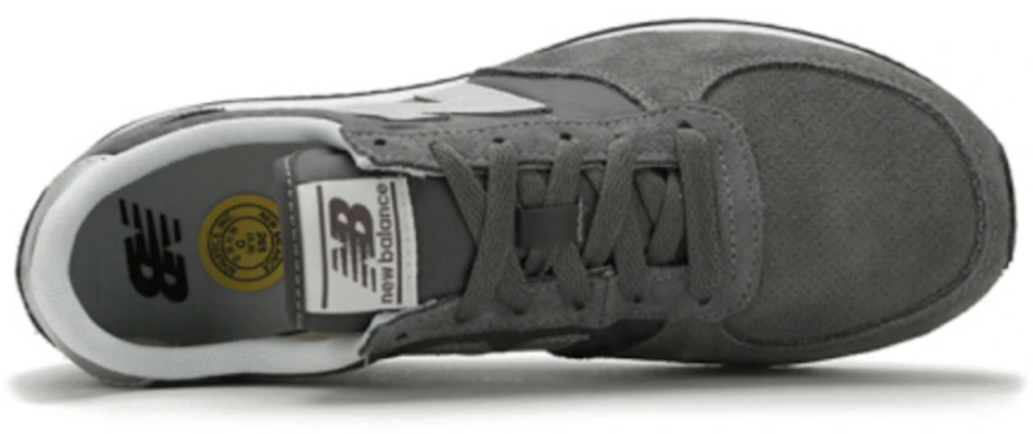 New Balance 220 Serie Grijs U220GS Shop New Balance 220 Serie Grijs U220GS