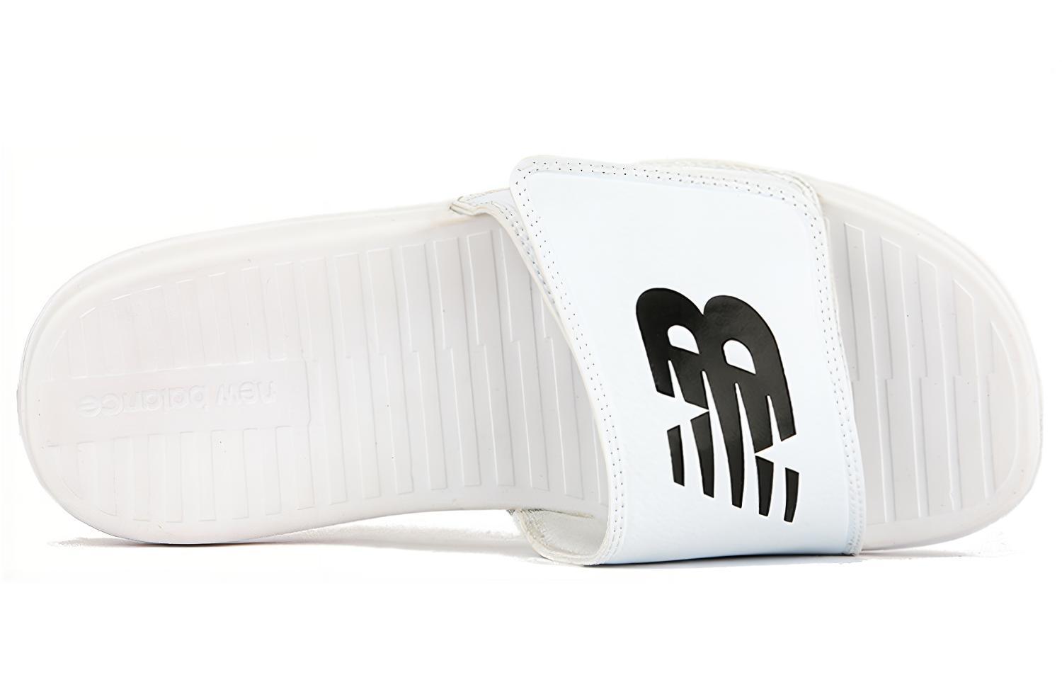 Lookbook ニューバランス230ミニマル白スリッパ SD230WT