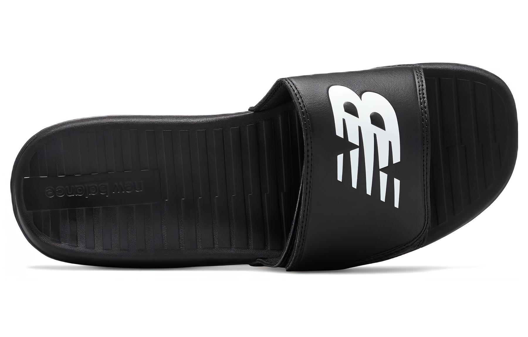 Lookbook New Balance 230系列 舒適耐磨拖鞋 男女款 黑白