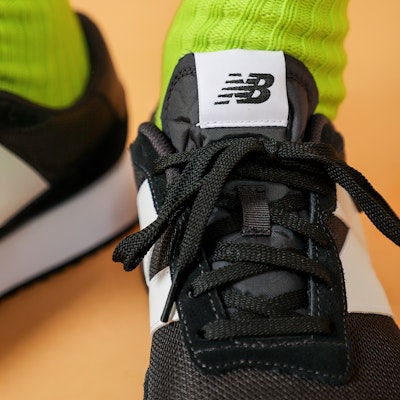 New Balance 237 Hitam Putih MS237CC Sizing New Balance 237 Hitam Putih MS237CC