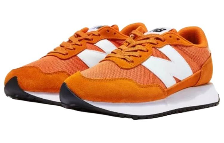 Lookbook ニューバランス237 オレンジ MS237CD