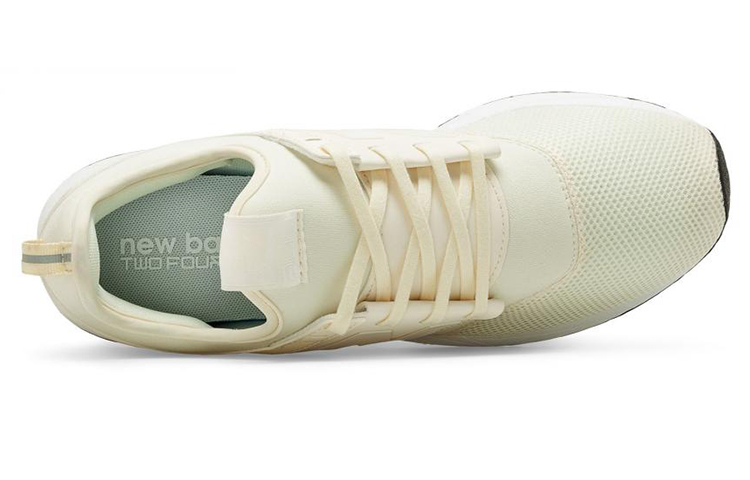 Lookbook 新百倫 247 '白米色' MRL247AW