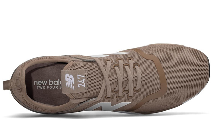 Lookbook New Balance 247 Decon 棕色