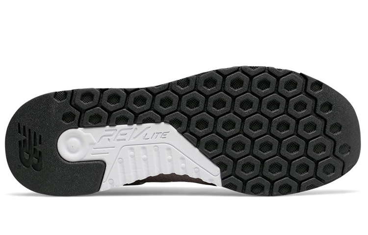 Shop New Balance 247 Decon 棕色
