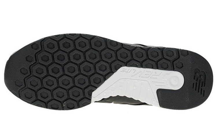 Shop New Balance 247 Cuero Negro MRL247VE